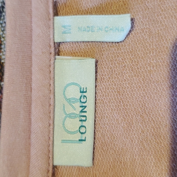 Nwot💞LOGO* Lounge - Picture 5 of 6